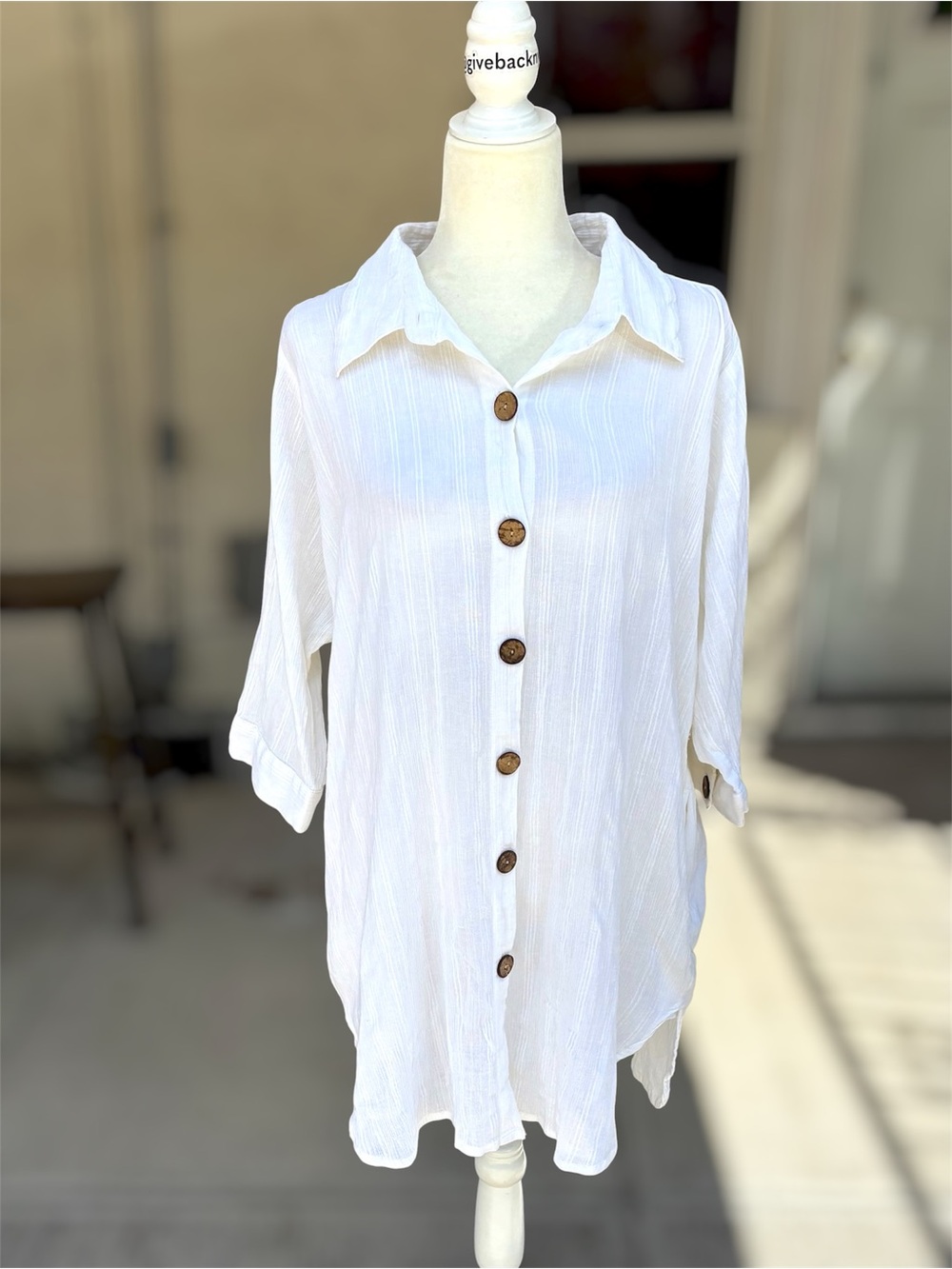 NWT CZ Cover-Ups White Cotton Crinkle Gauze Wooden Button Swim Tunic XL